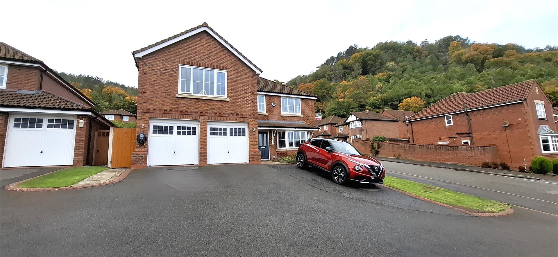 Lon Y Berllan, Abergele